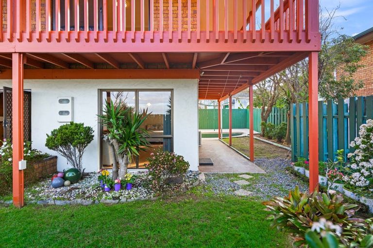 Photo of property in 1/45 Pakira Avenue, Glendene, Auckland, 0602