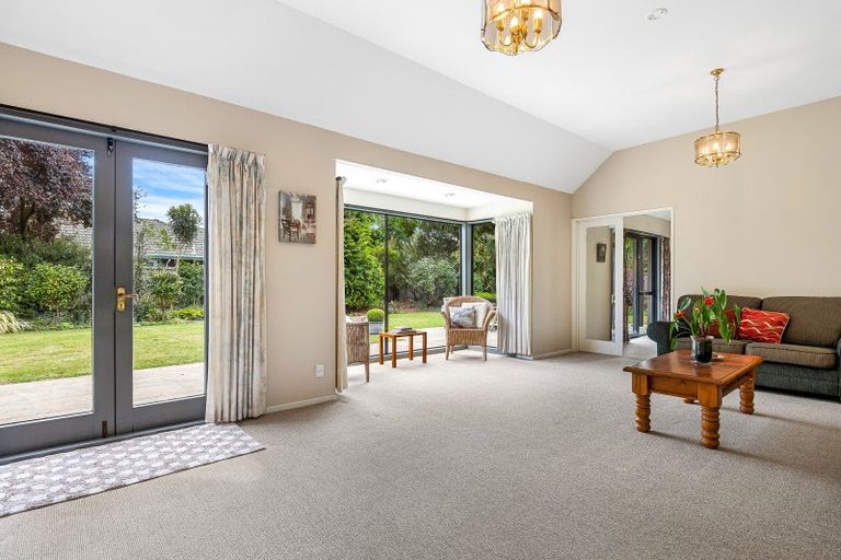 Photo of property in 29 Westfield Avenue, Templeton, Christchurch, 8042