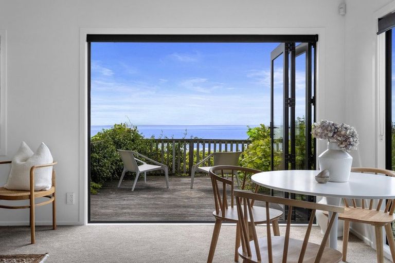 Photo of property in 8 Aranoni Track, Clifton, Christchurch, 8081