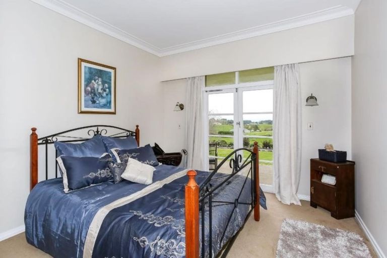 Photo of property in 369 Glenbrook Station Road, Glenbrook, Waiuku, 2681