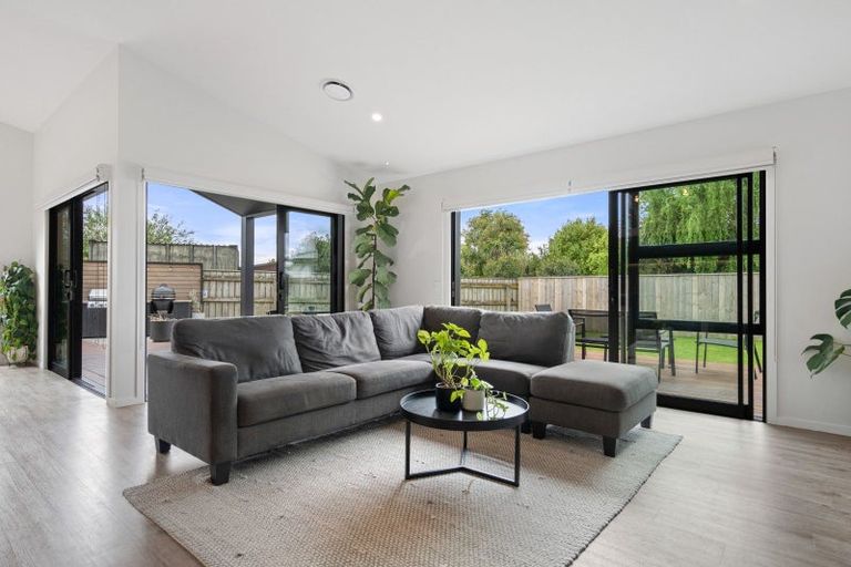 Photo of property in 12 Plum Tree Lane, Solway, Masterton, 5810