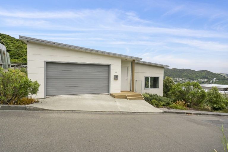 Photo of property in 10 Mewburn Rise, Karori, Wellington, 6012