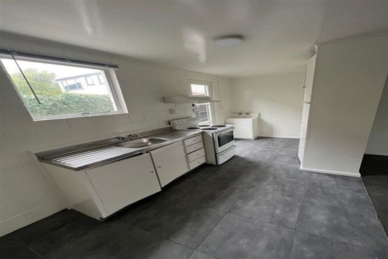 Photo of property in 6/544 Barbadoes Street, Edgeware, Christchurch, 8013