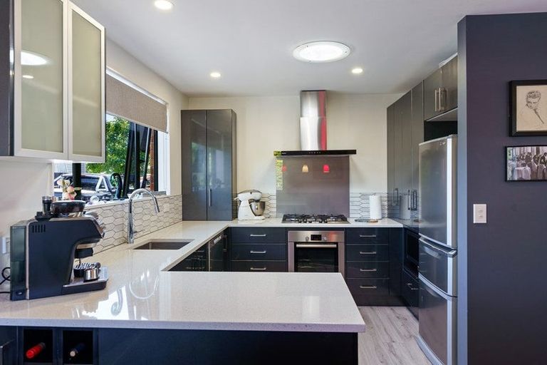 Photo of property in 3/53 Amohia Street, Paraparaumu, 5032