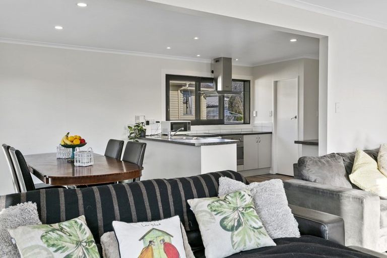 Photo of property in 33 Hyde Avenue, Richmond Heights, Taupo, 3330