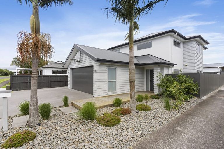 Photo of property in 101d Charleston Avenue, Whangamata, 3620