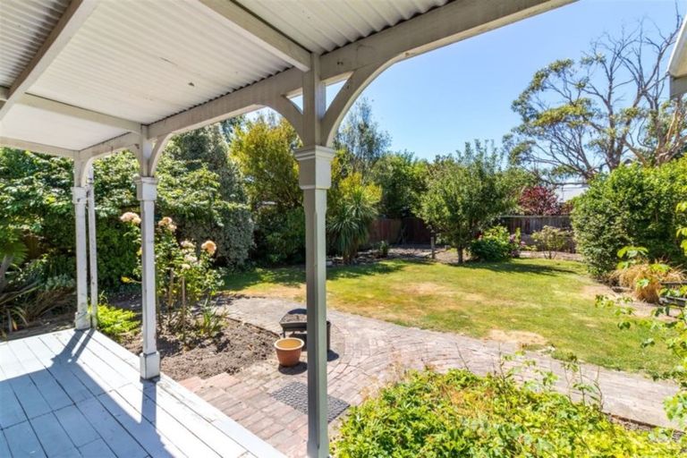 Photo of property in 98 Idris Road, Bryndwr, Christchurch, 8052