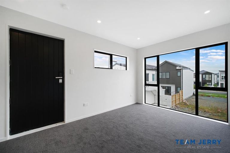 Photo of property in 49 Opoka Street, Papakura, 2110