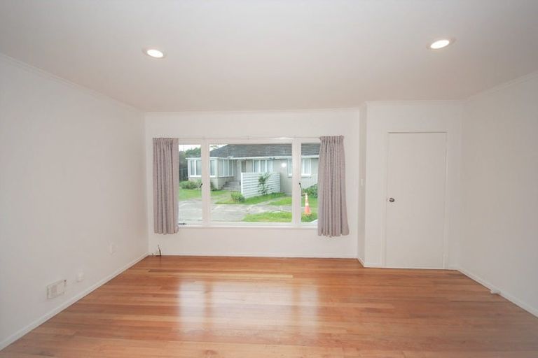 Photo of property in 1/58a Taharoto Road, Takapuna, Auckland, 0622