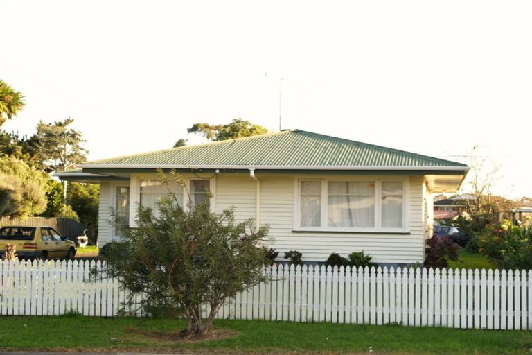 Photo of property in 2/124 Tennessee Avenue, Mangere East, Auckland, 2024