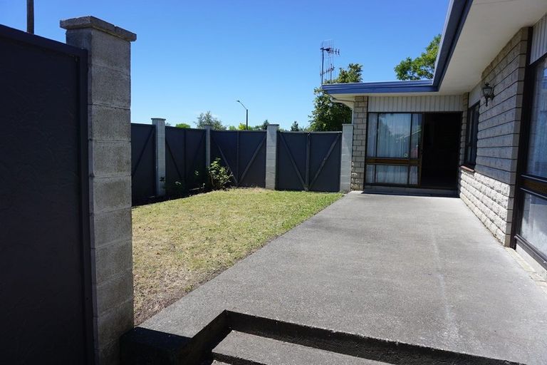 Photo of property in 43 Duckworth Crescent, Greenmeadows, Napier, 4112
