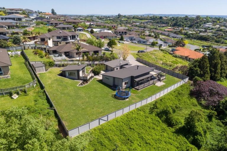 Photo of property in 69 Te Otinga Place, Pyes Pa, Tauranga, 3112