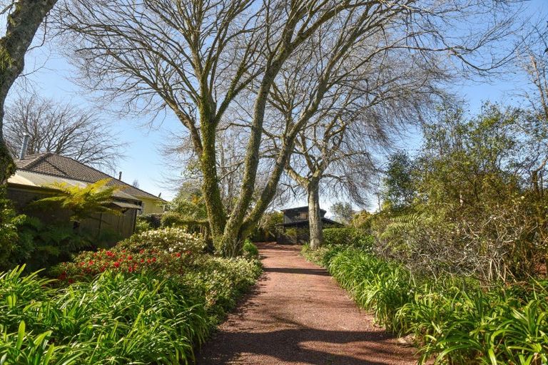 Photo of property in 125 Koutu Road, Kawaha Point, Rotorua, 3010