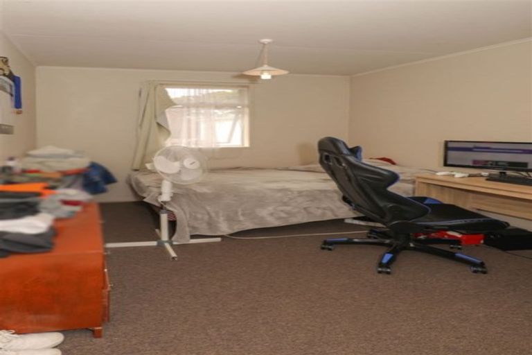 Photo of property in 6 Graham Place, Huntly, 3700