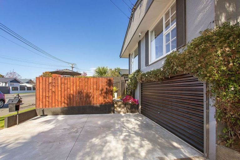 Photo of property in 2/13 Claremont Avenue, Papanui, Christchurch, 8053
