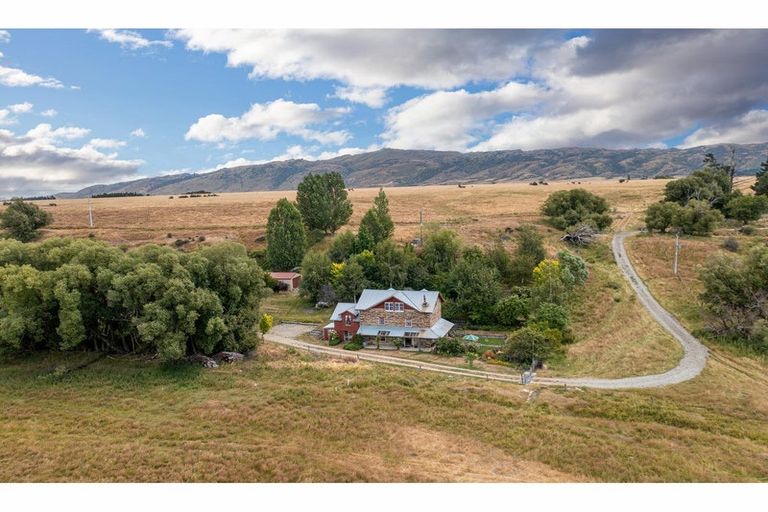 Photo of property in 85 Hayes Road, Oturehua, 9387