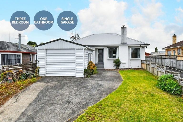 Photo of property in 8a Helvetia Road, Pukekohe, 2120