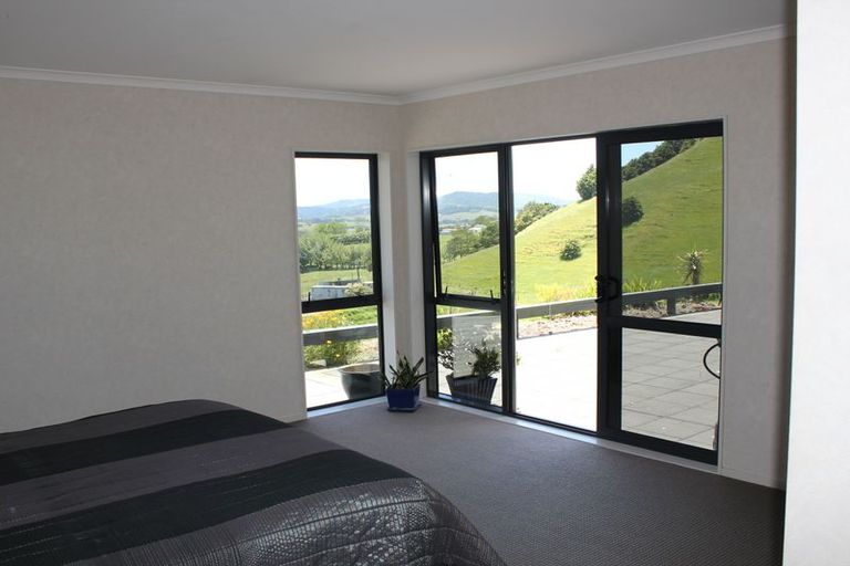 Photo of property in 74a Whananaki North Road, Whakapara, Hikurangi, 0181