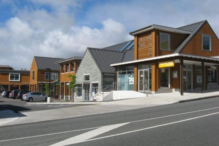 Photo of property in 16d Halswater Drive, Churton Park, Wellington, 6037