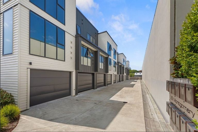 Photo of property in 10/29 Montgomery Road, Judea, Tauranga, 3110