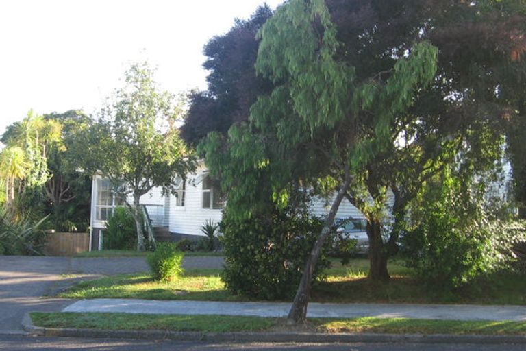 Photo of property in 132 Gowing Drive, Meadowbank, Auckland, 1072