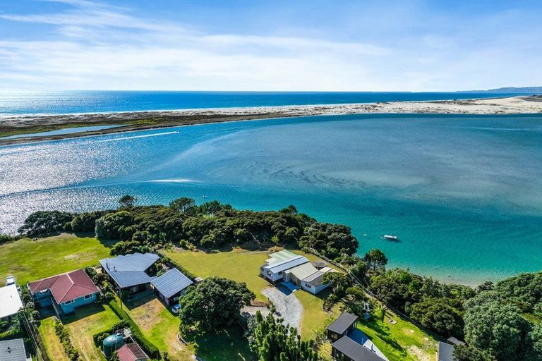Photo of property in 55 Robert Road, Mangawhai Heads, Mangawhai, 0505