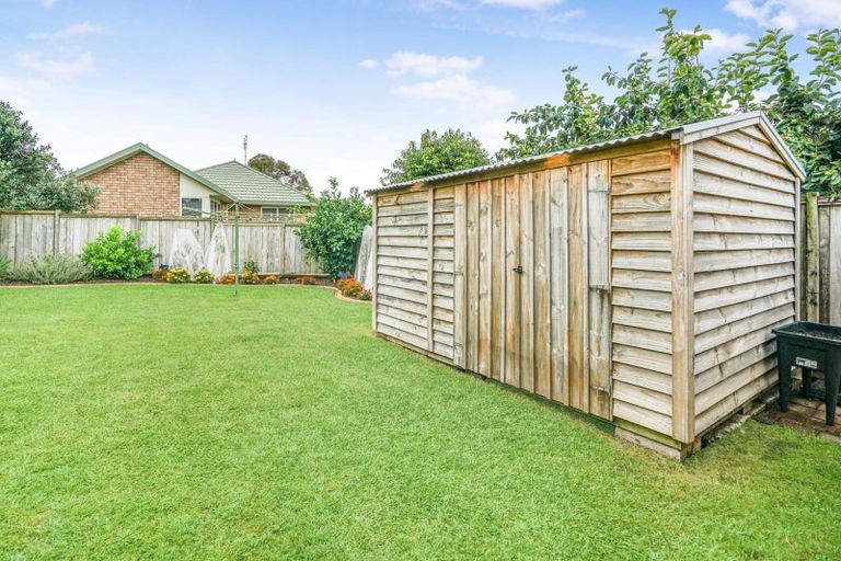 Photo of property in 4 Hereford Place, Grandview Heights, Hamilton, 3200