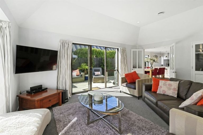 Photo of property in 6b Highgate Avenue, Merivale, Christchurch, 8014