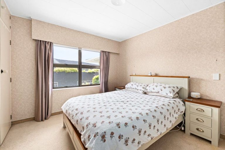 Photo of property in 34 Hammond Road, Taradale, Napier, 4112