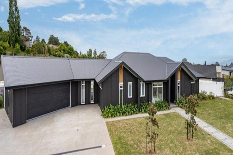 Photo of property in 72 Les Wakefield Road, Mapua, 7005