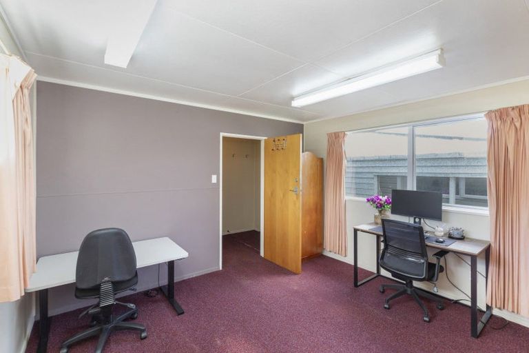 Photo of property in 61 Charlcott Street, Burnside, Christchurch, 8053