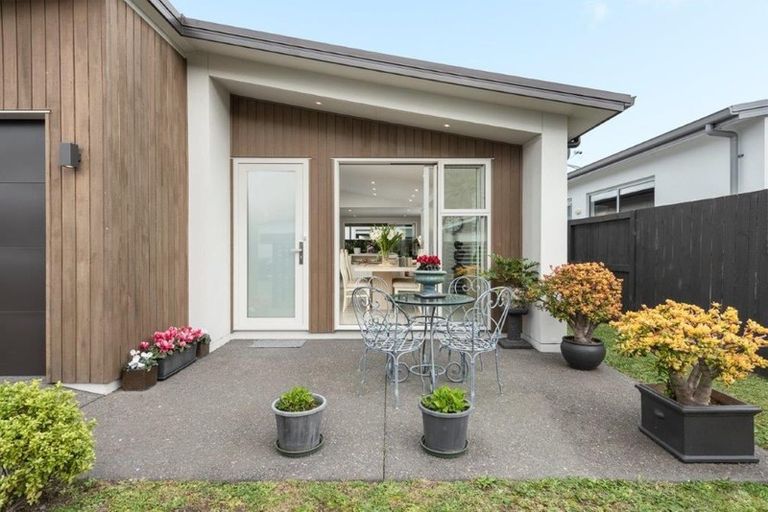 Photo of property in 29 Saint Pauls Drive, Brookfield, Tauranga, 3110