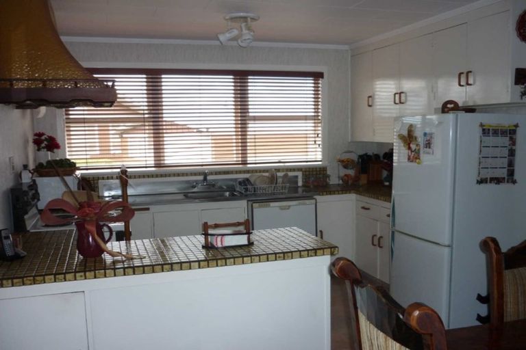 Photo of property in 10 Bremridge Place, Melville, Hamilton, 3206