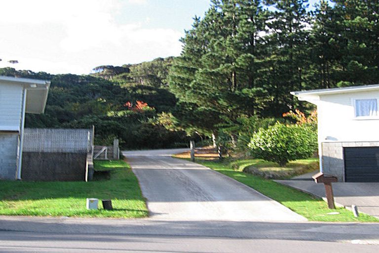 Photo of property in 22 Mitimiti Grove, Wainuiomata, Lower Hutt, 5014