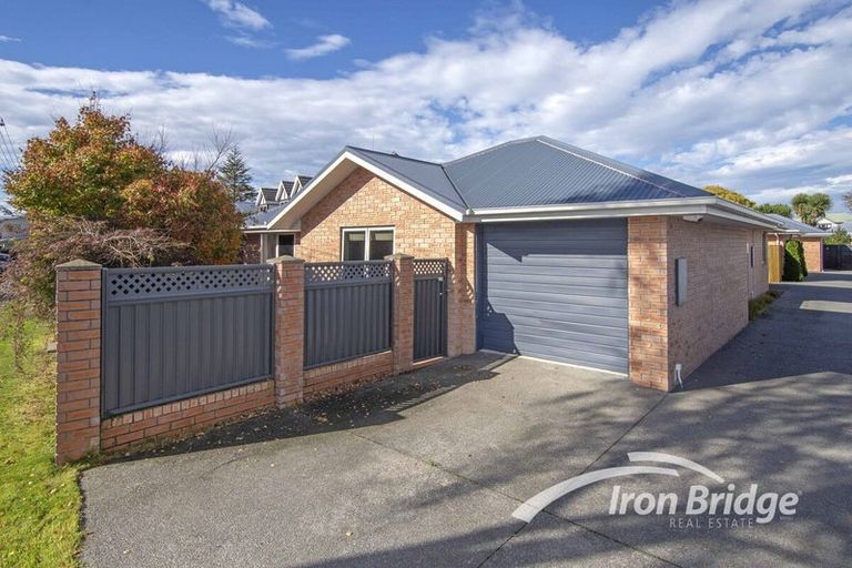 Photo of property in 138a Matsons Avenue, Papanui, Christchurch, 8053