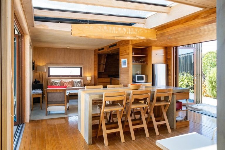 Photo of property in 28 Lightning Ridge View, Waimarama, 4294