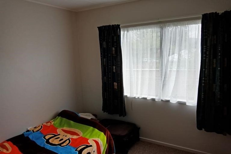 Photo of property in 16a Kairimu Street, Stokes Valley, Lower Hutt, 5019
