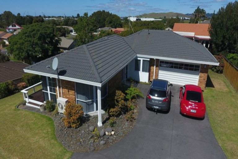 Photo of property in 9a Plateau Heights, Mount Maunganui, 3116
