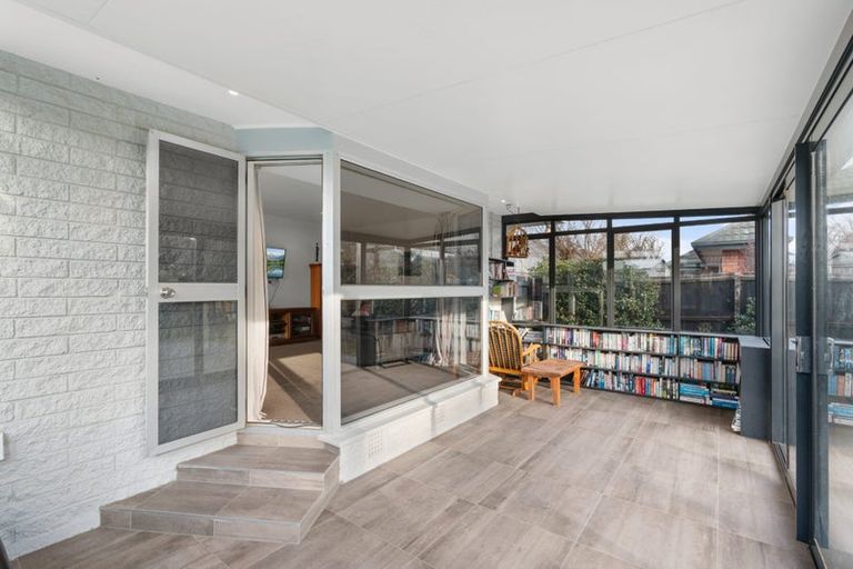 Photo of property in 23c Juniper Place, Burnside, Christchurch, 8053