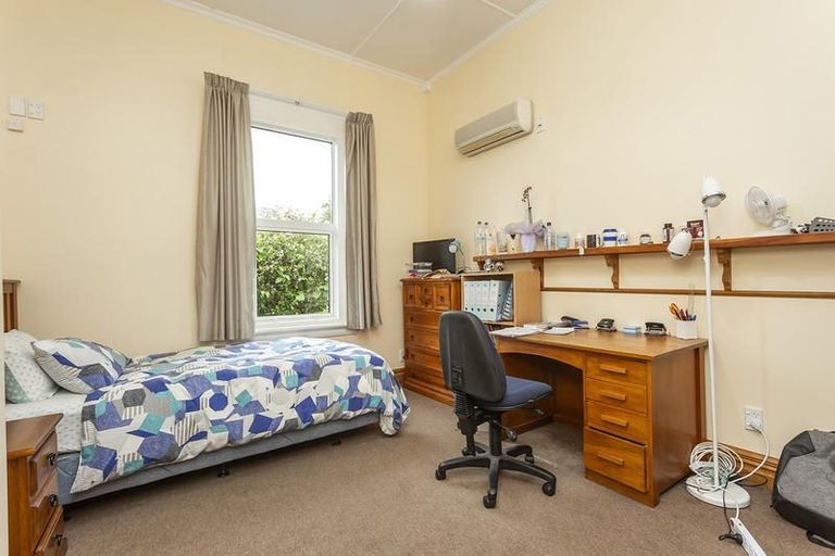 Photo of property in 12 Heriot Row, Dunedin Central, Dunedin, 9016