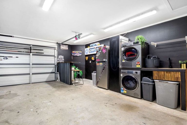 Photo of property in 49 Blomfield Street, Pukehangi, Rotorua, 3015