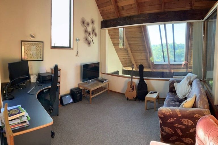 Photo of property in 13 Pamir Place, Welcome Bay, Tauranga, 3112