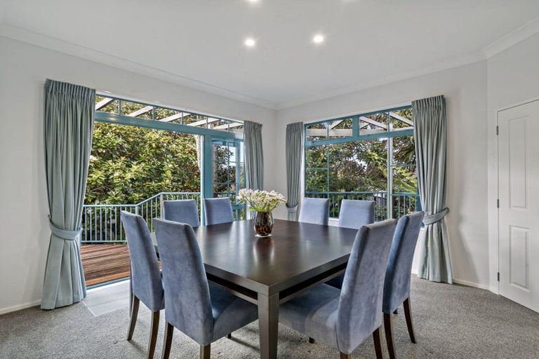 Photo of property in 3 Hobie Court, West Harbour, Auckland, 0618