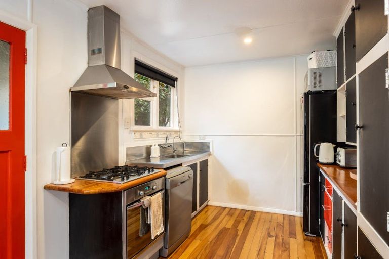 Photo of property in 67 Ballance Street, Lower Vogeltown, New Plymouth, 4310