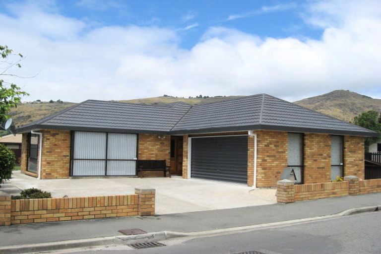 Photo of property in 20 Mauger Drive, Heathcote Valley, Christchurch, 8022