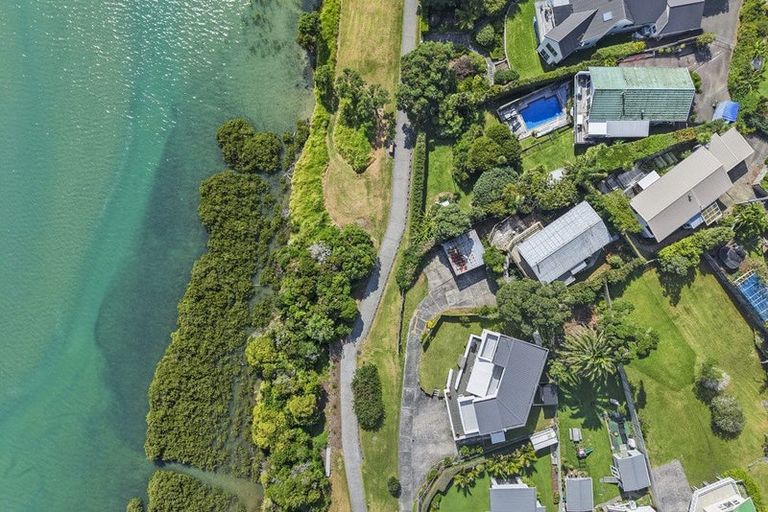 Photo of property in 53a Moffat Road, Red Beach, 0932