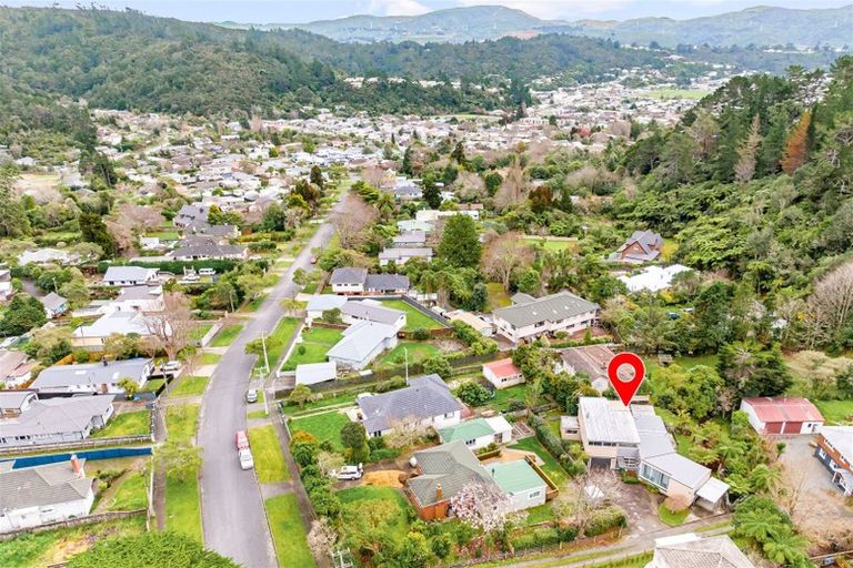 Photo of property in 81 Kamahi Street, Stokes Valley, Lower Hutt, 5019