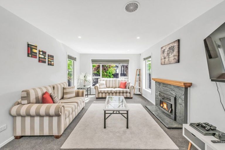 Photo of property in 17 Pahau Place, Cracroft, Christchurch, 8025