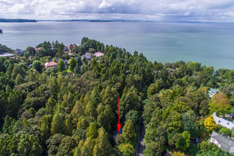 Photo of property in 796 South Titirangi Road, Titirangi, Auckland, 0604