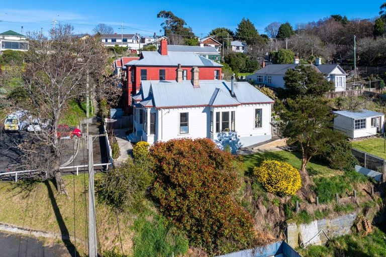 Photo of property in 68 Grosvenor Street, Kensington, Dunedin, 9011